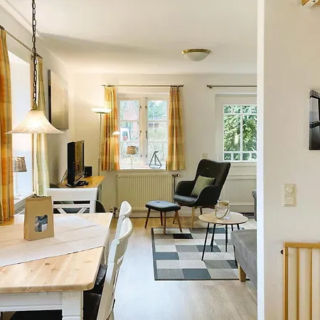 Vakantiehuis Eilun 10, Strandstrasse *