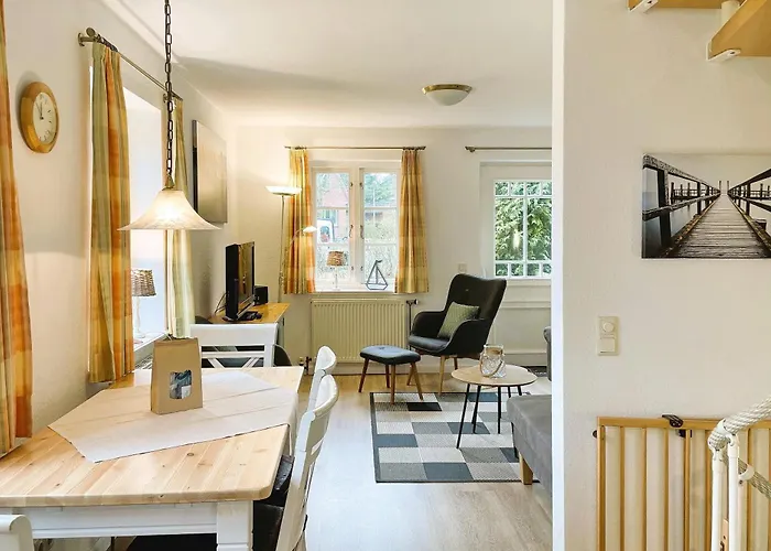 Vakantiehuis Eilun 10, Strandstrasse *